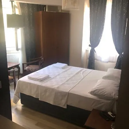 Kare Nisantasi Апарт-отель *